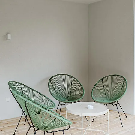 Lebe' * שארניץ