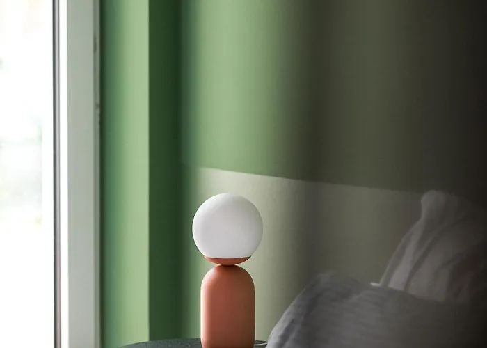 Lebe' シャルニッツ